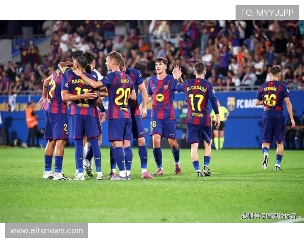 2019年里昂对阵巴塞罗那的精彩较量回顾与分析 2019年里昂对阵巴塞罗那的精彩较量回顾与分析