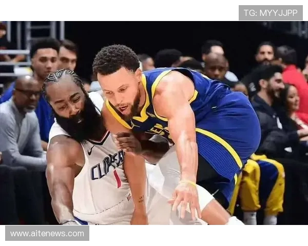 快船与雷霆激战正酣球迷网直播精彩瞬间不容错过