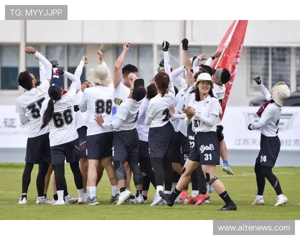 南京飞盘队与武汉飞盘队实力对比赛后分析与总结 南京飞盘队与武汉飞盘队实力对比赛后分析与总结