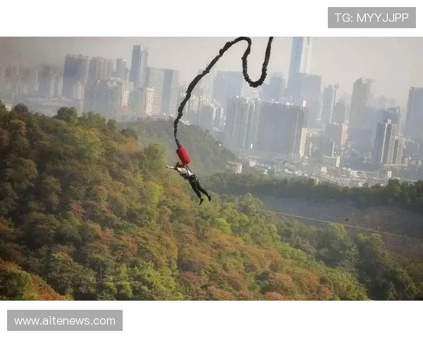 广州极限运动队的边路渗透策略与发展趋势深度解析 广州极限运动队的边路渗透策略与发展趋势深度解析