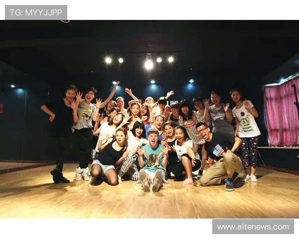 街舞文化与心理素质的交融探讨:杭州街舞队的成长之路 街舞文化与心理素质的交融探讨:杭州街舞队的成长之路