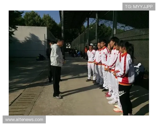 成都网球队在钻石联赛中的实力展现与未来发展潜力分析